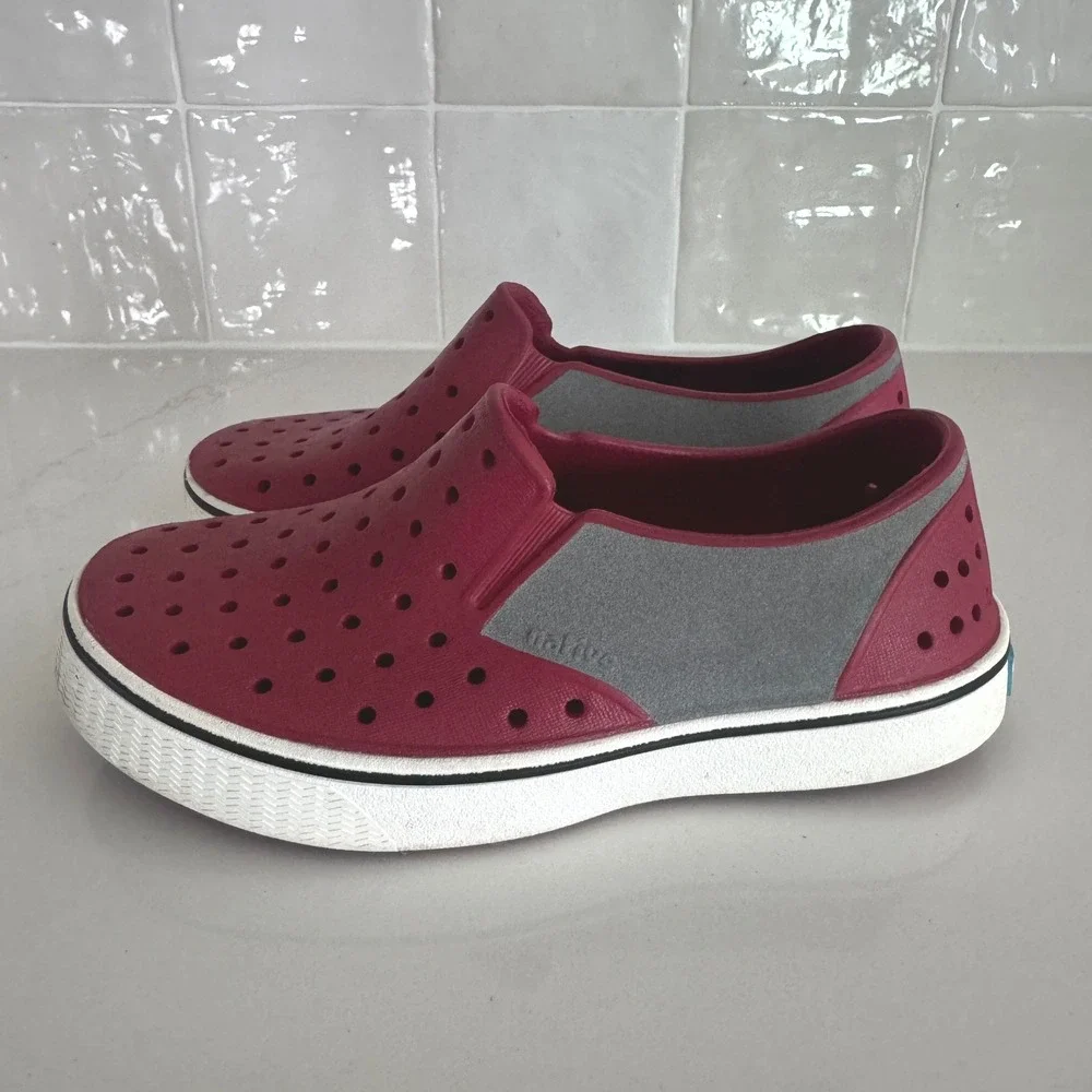 Native Miles Slip On Shoes Unisex Kid C12 Red Gray Perforated Waterproof Sneaker
